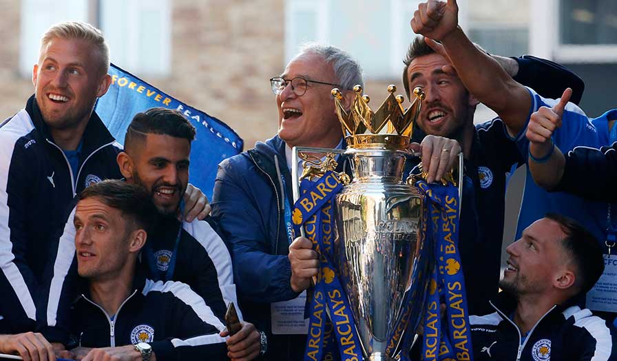 leicester city trophy parade 5