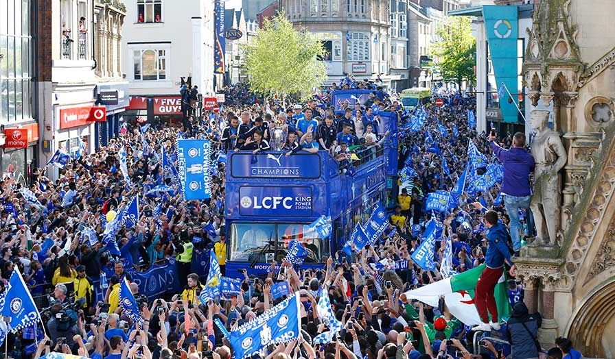 leicester city trophy parade 7