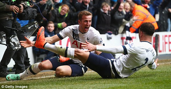 Kane celebrates