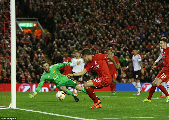 Liverpool beat Man united Europa League