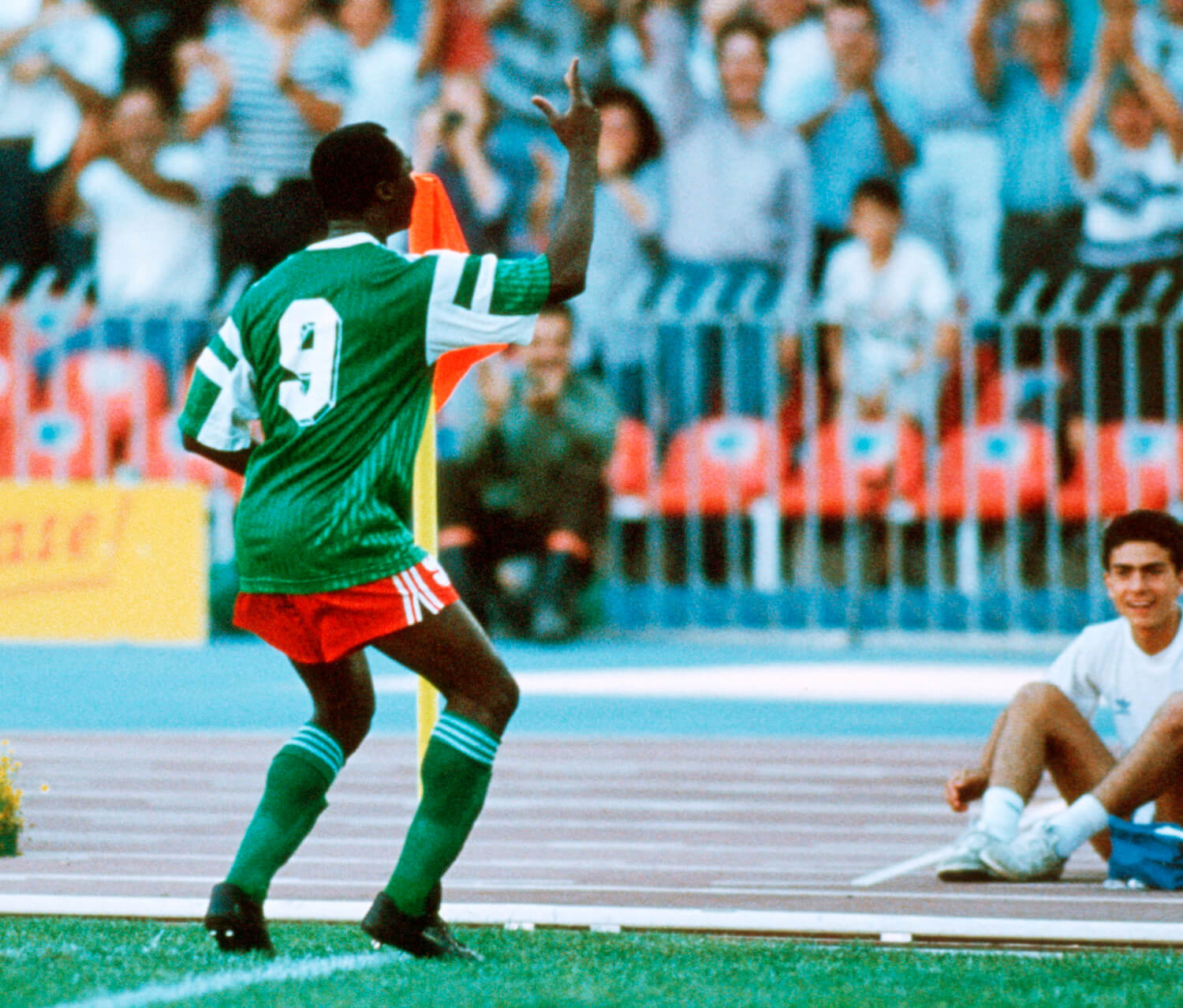 ITA: World Cup 1990 - Cameroon v Colombia